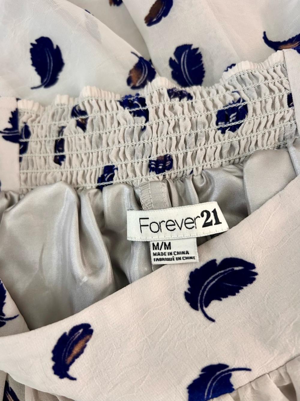 2 Piece Styled Outfit Flocked Velvet Mini Skirt Cream Blue Sweater Office Chic - Picture 15 of 16